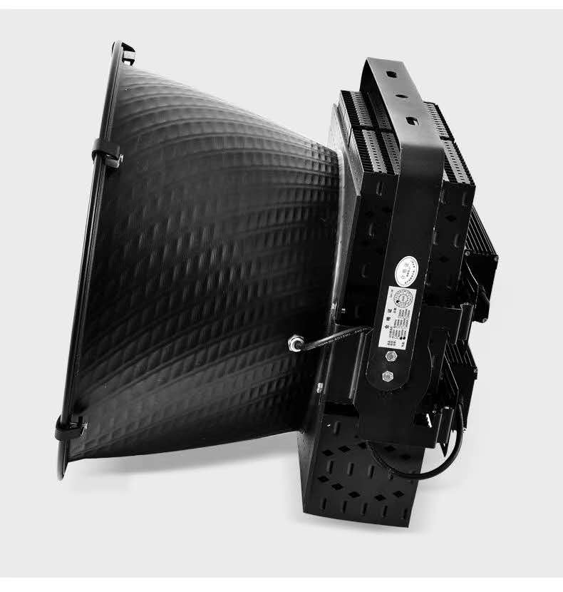 Светодиодный светильник подвесной Led Favourite Premium HLB  S2  800W  85 - 265v IP65