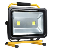 Светодиодный прожектор переносной аккумуляторный Led Favourite RCH FL COB 100W