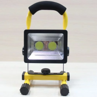 Светодиодный прожектор переносной аккумуляторный Led Favourite RCH FL COB 2*15W